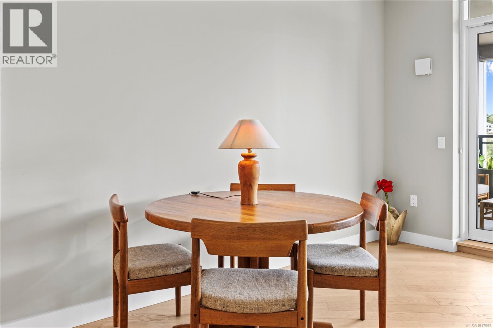 202 3529 Dolphin Dr, Nanoose Bay