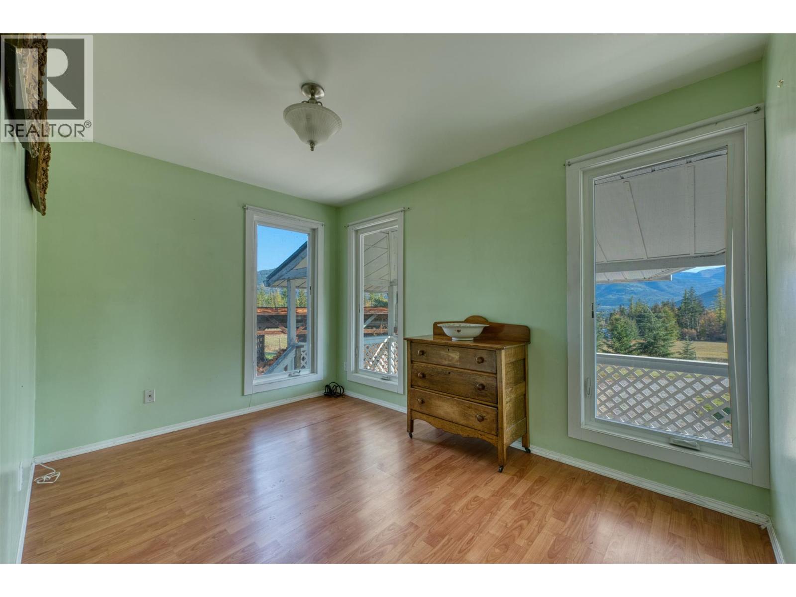 48 Puckett Road, Cherryville