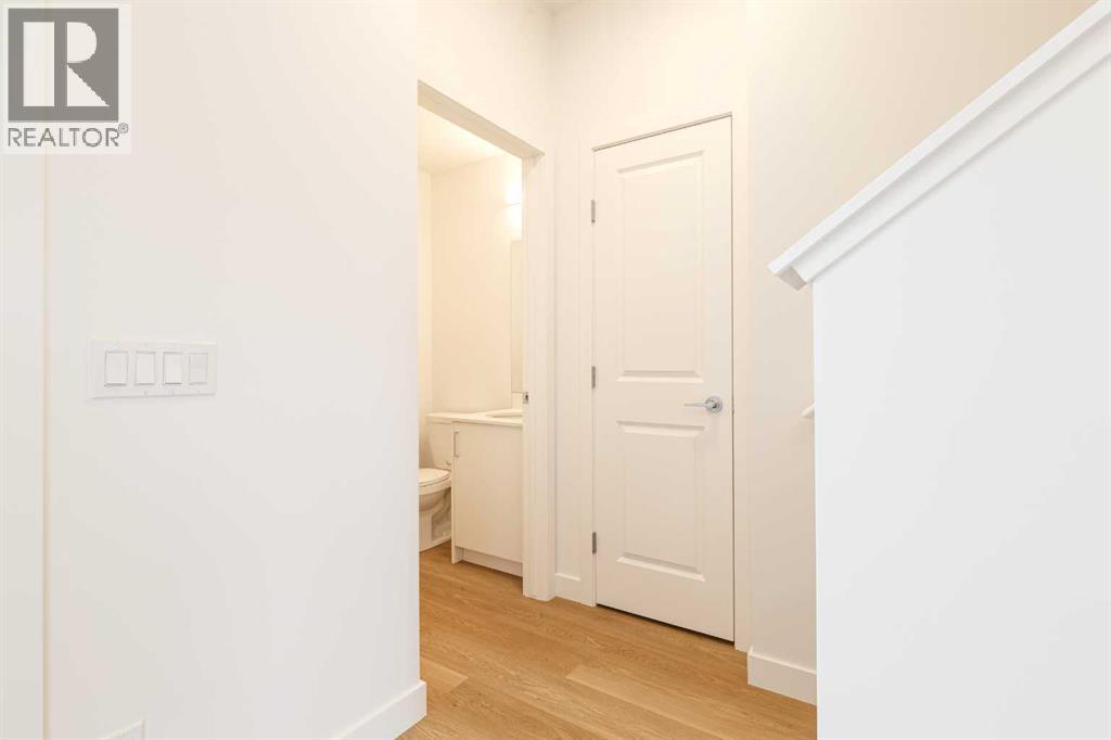 Single Family House for Sale in    Avenue SE Belvedere Calgary 