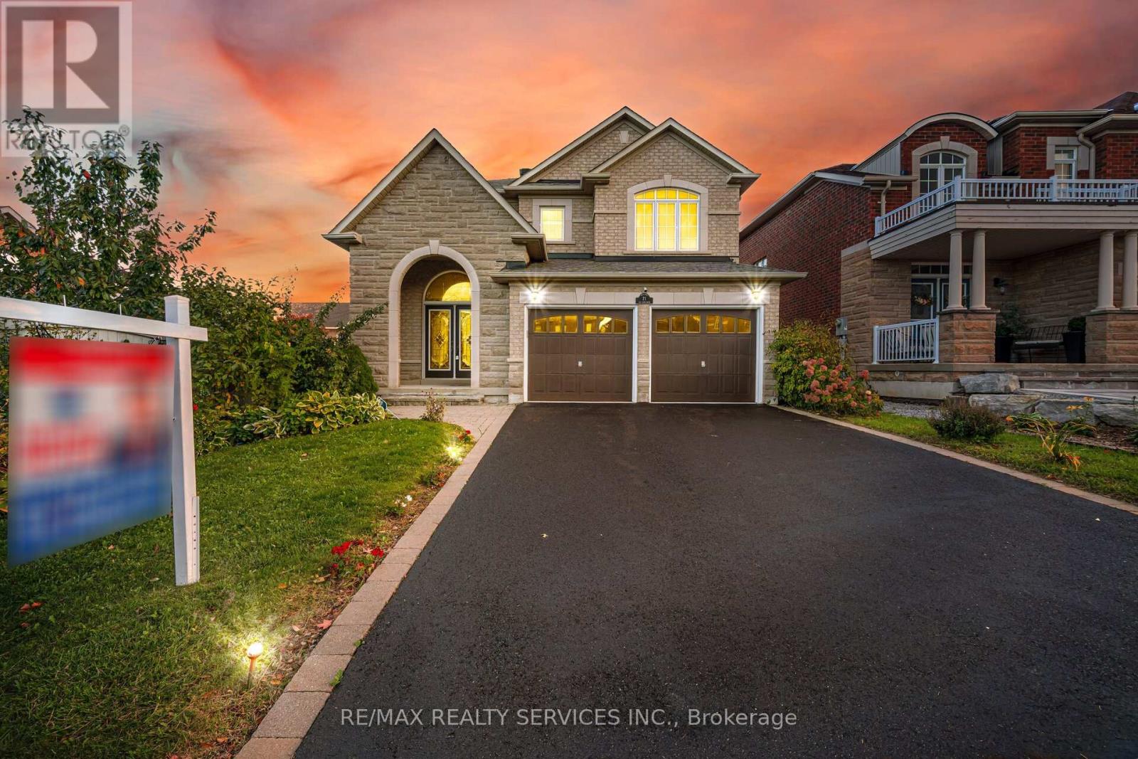 Single Family House for Sale in  IVY GLEN DRIVE Vaughan (Patterson) 