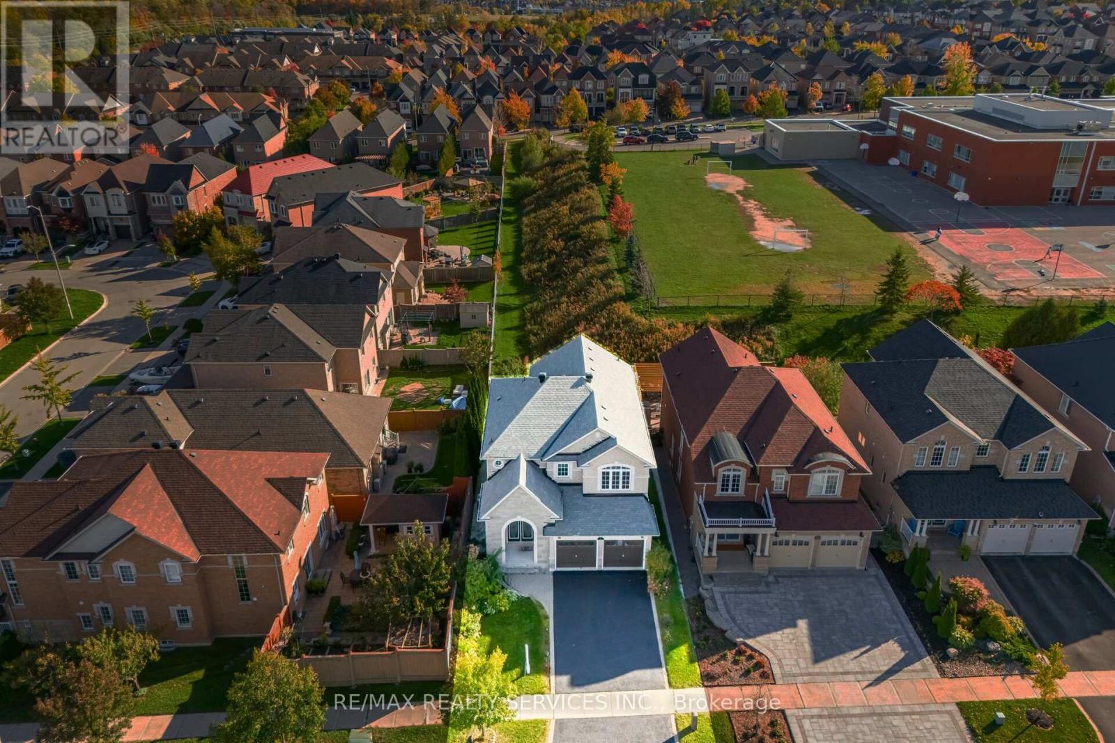 Single Family House for Sale in  IVY GLEN DRIVE Vaughan (Patterson) 