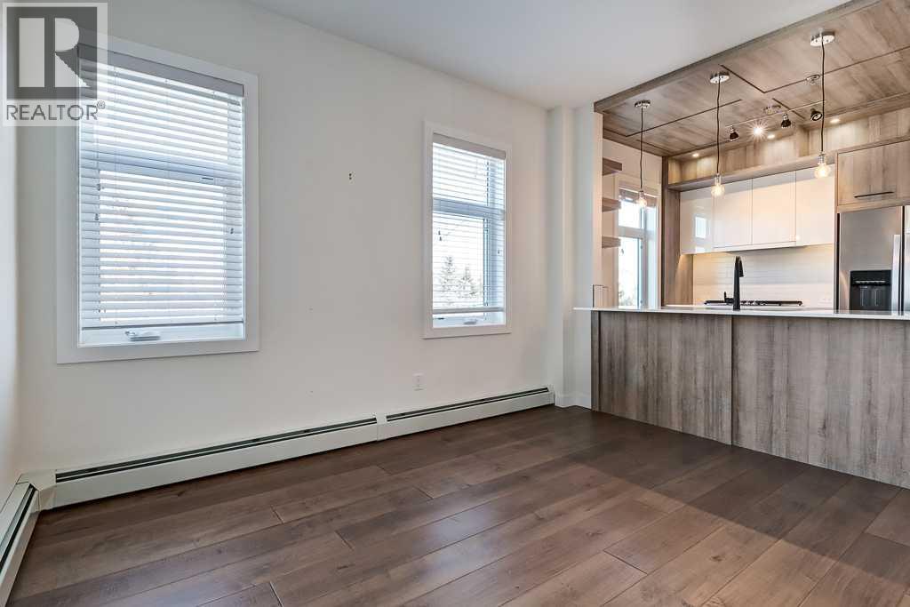 Single Family House for Sale in    Avenue SW Shaganappi Calgary 