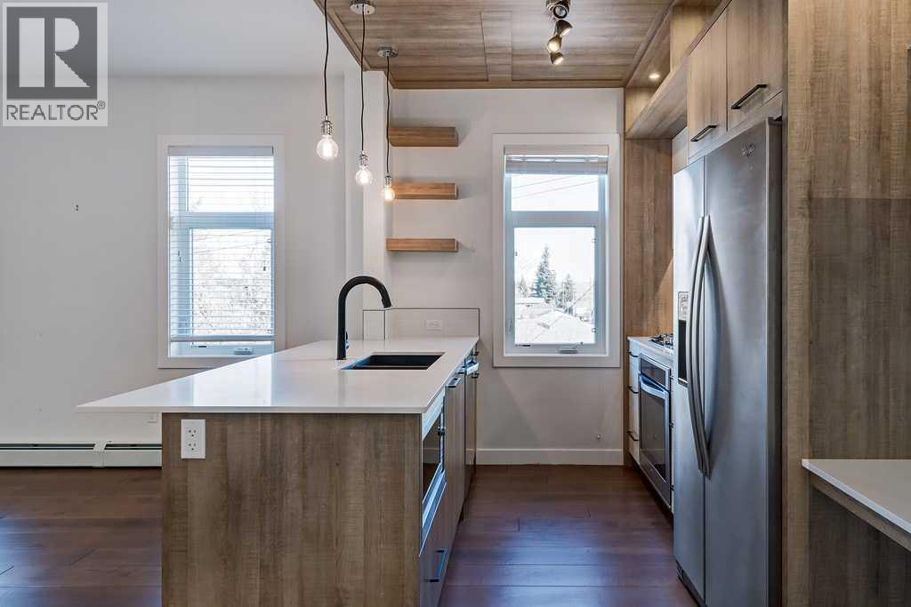 Single Family House for Sale in    Avenue SW Shaganappi Calgary 