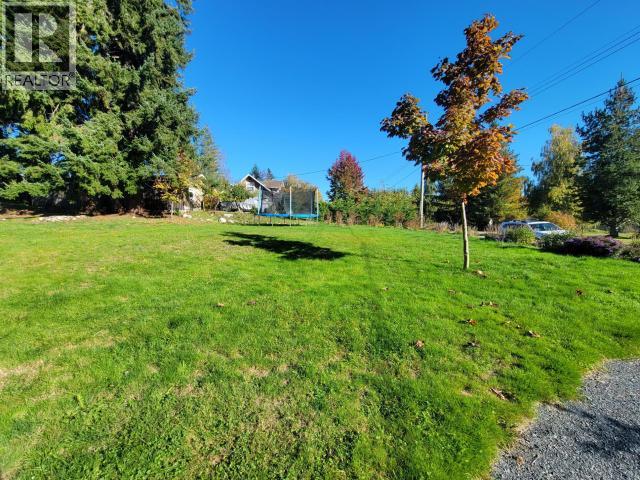 5875 FRASER STREET, Powell River