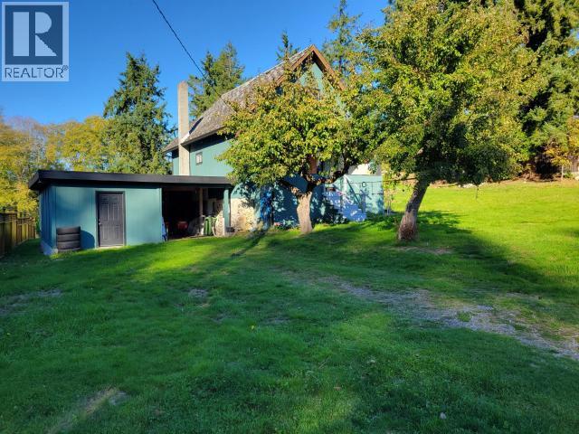 5875 FRASER STREET, Powell River