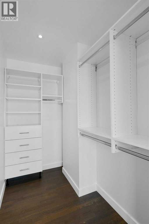 Single Family House for Sale in    Street SW Beltline Calgary 