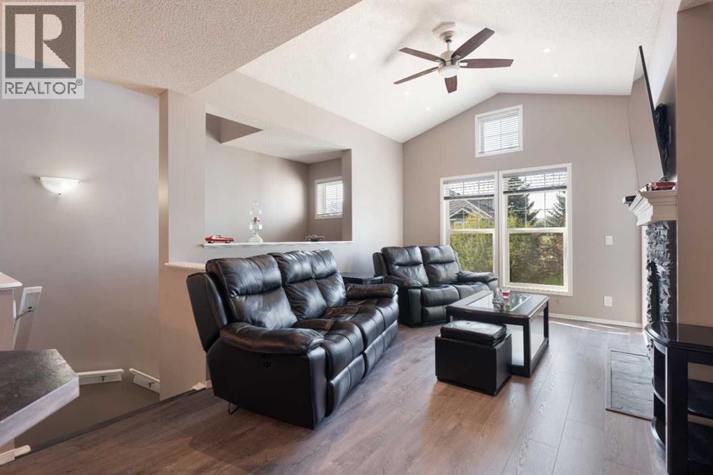 Single Family House for Sale in   Hidden Creek Place NW Hidden Valley Calgary 