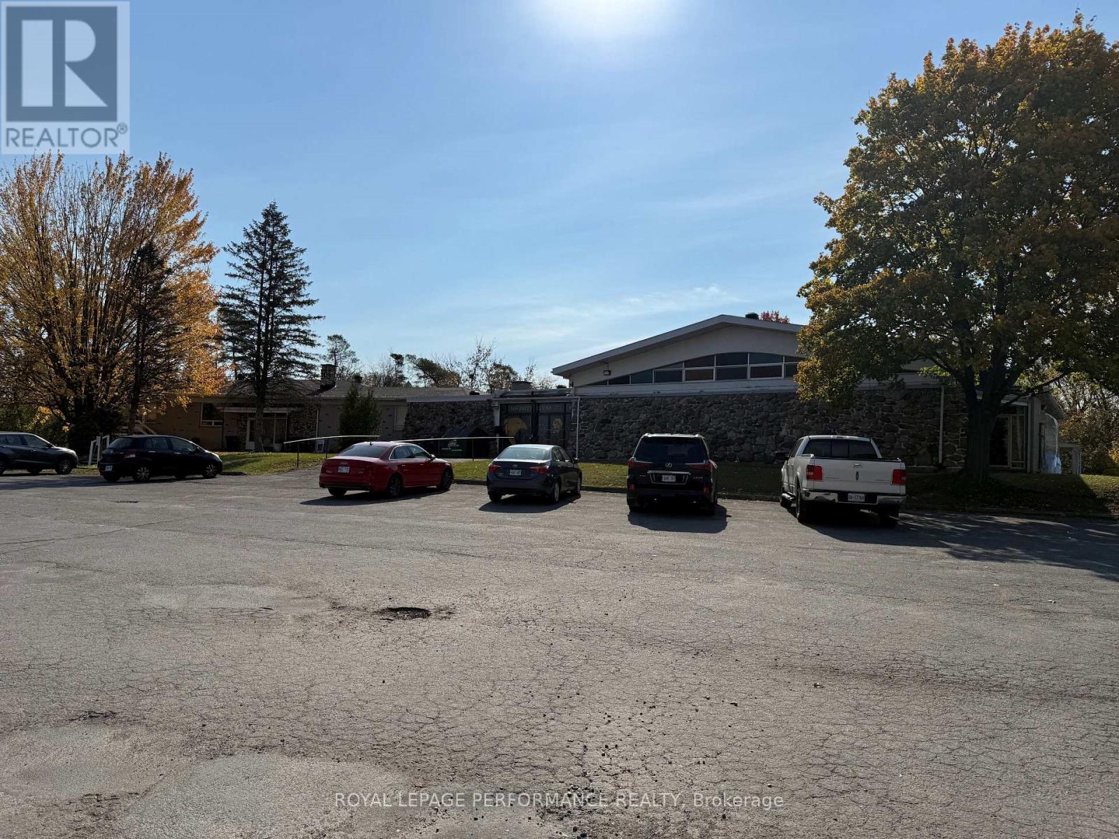 162 BON PASTEUR STREET - 1