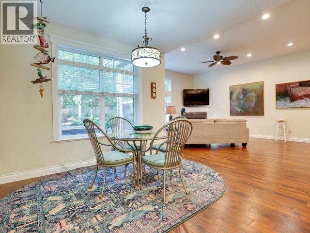 3265 BUTLER RD, Powell River
