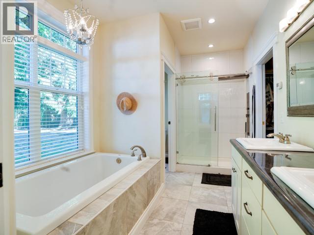 3265 BUTLER RD, Powell River