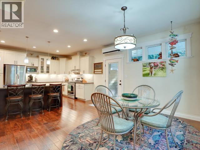 3265 BUTLER RD, Powell River