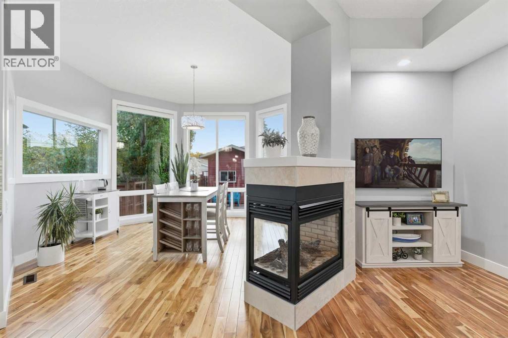 Single Family House for Sale in   Street NW Bowness Calgary 