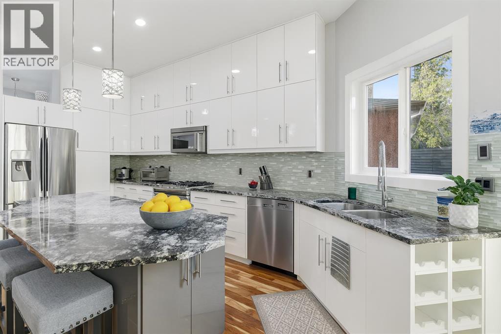 Single Family House for Sale in   Street NW Bowness Calgary 