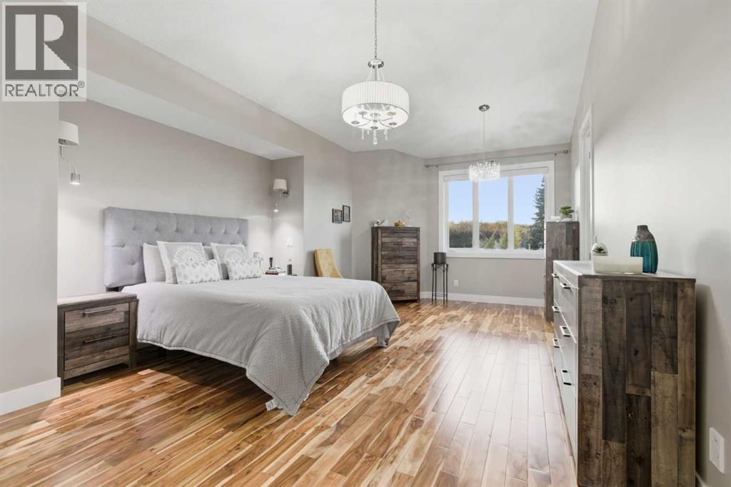Single Family House for Sale in   Street NW Bowness Calgary 