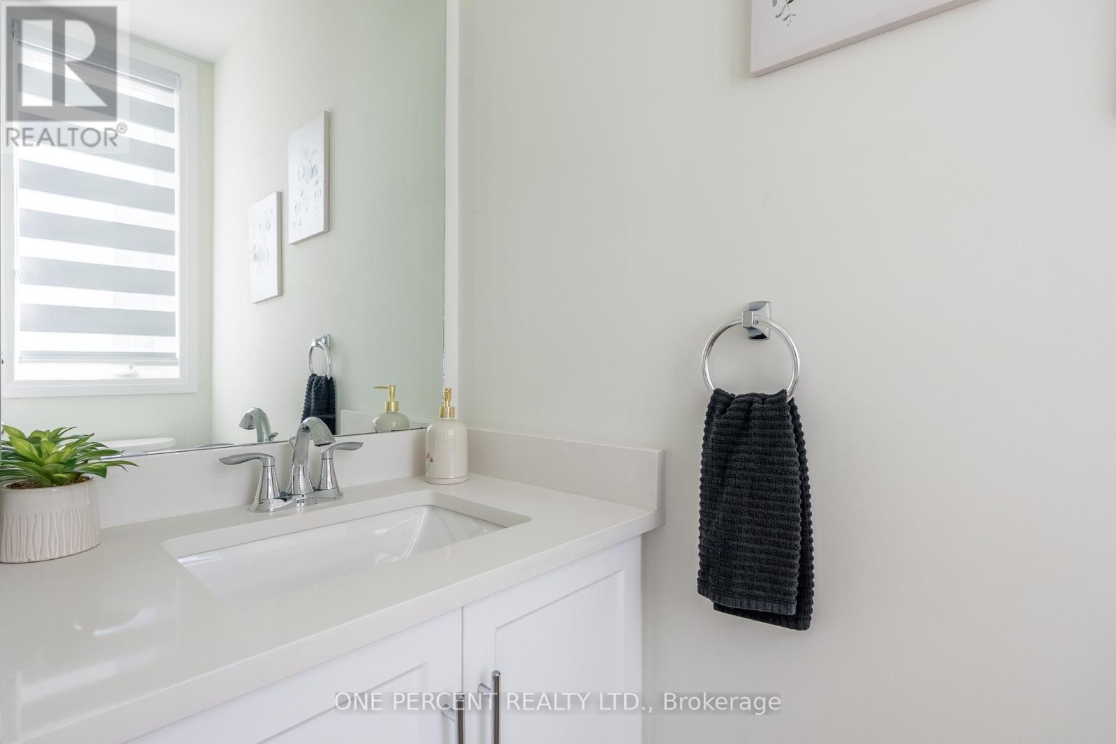 Single Family House for Sale in  SOUTHAM LANE Hamilton (Mountview) 