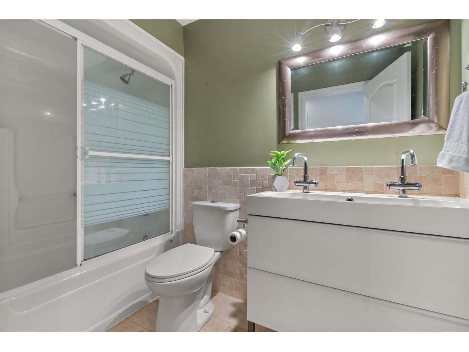 322 MIAMI RIVER DRIVE, Harrison Hot Springs, Harrison Hot Springs