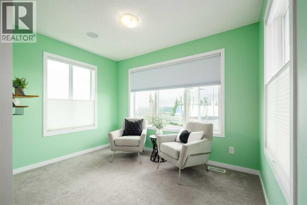 Single Family House for Sale in  Cougar Ridge Close SW Cougar Ridge Calgary 