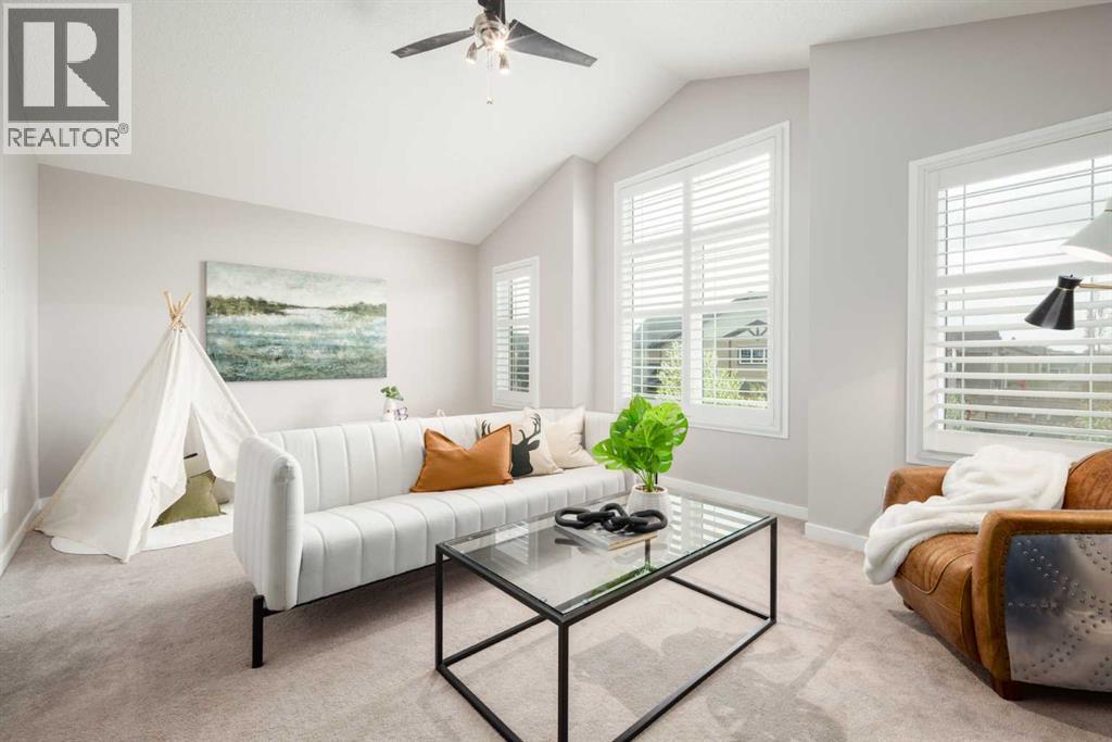 Single Family House for Sale in  Cougar Ridge Close SW Cougar Ridge Calgary 