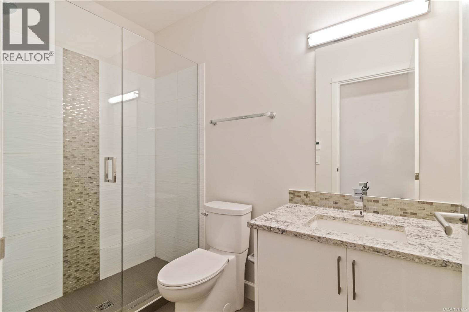 202 3111A Havenwood Lane, Colwood