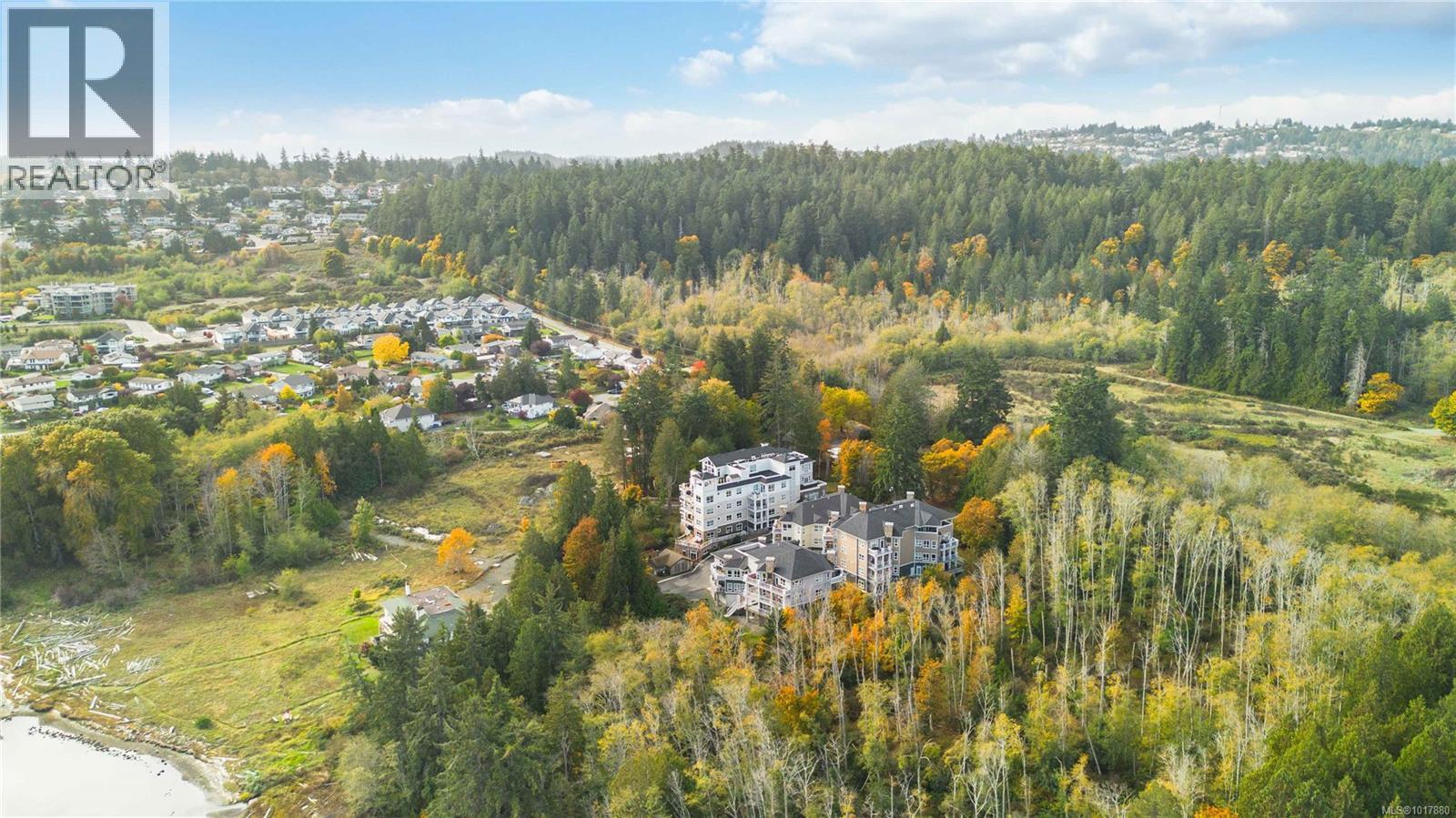 202 3111A Havenwood Lane, Colwood
