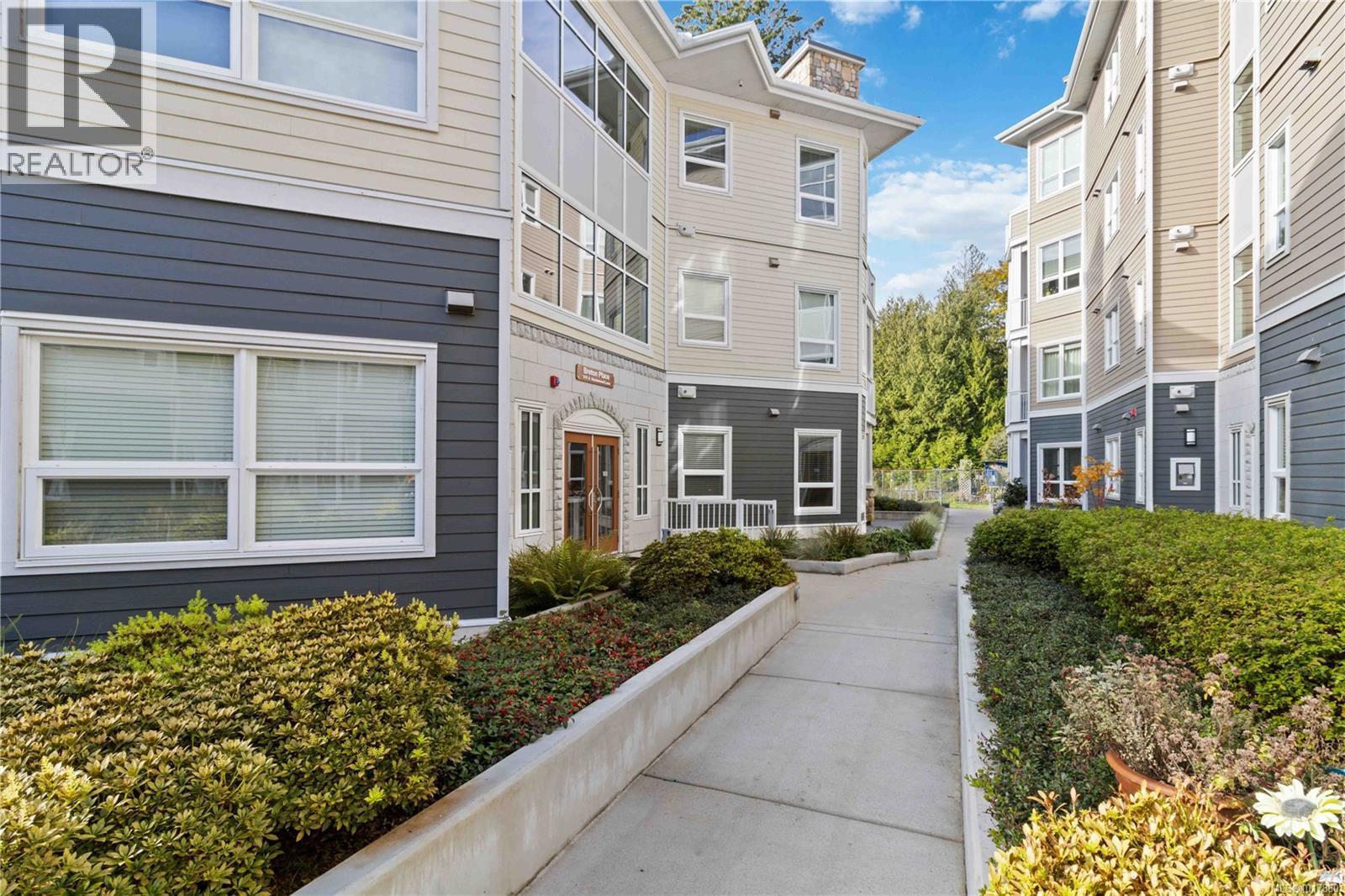 202 3111A Havenwood Lane, Colwood