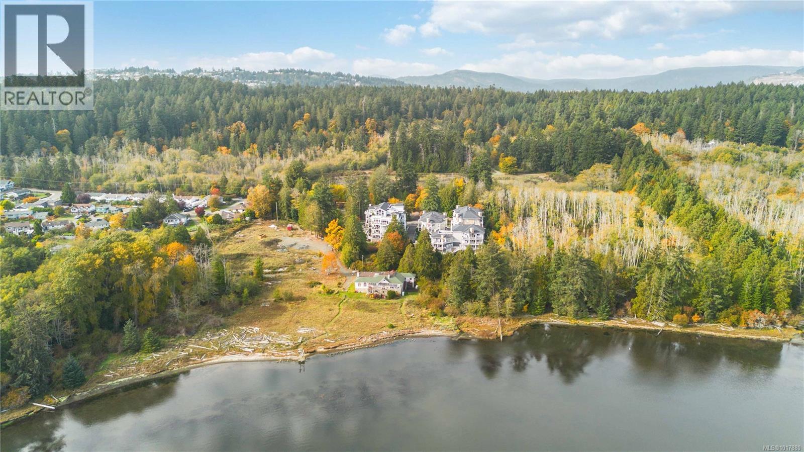 202 3111A Havenwood Lane, Colwood