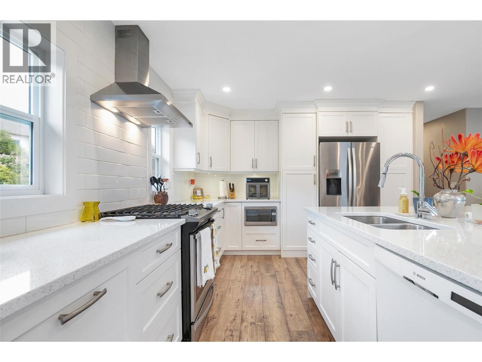 3676 Morningside Drive, West Kelowna