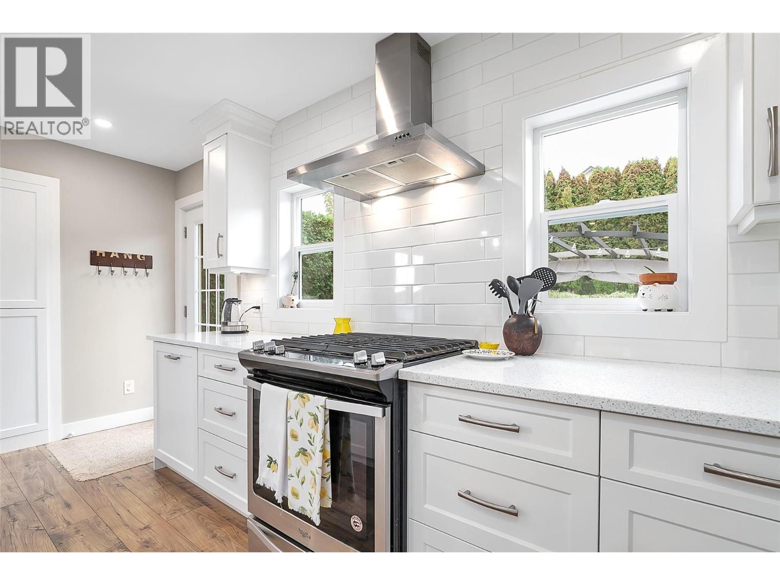 3676 Morningside Drive, West Kelowna