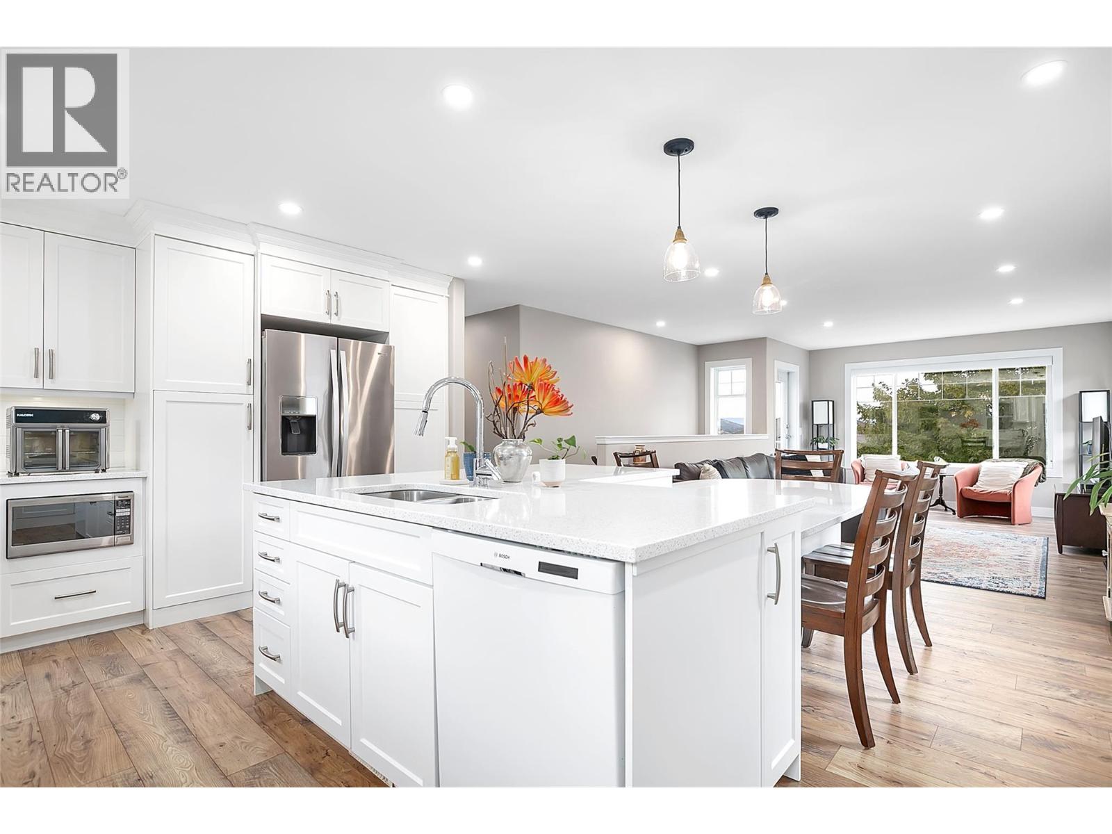 3676 Morningside Drive, West Kelowna