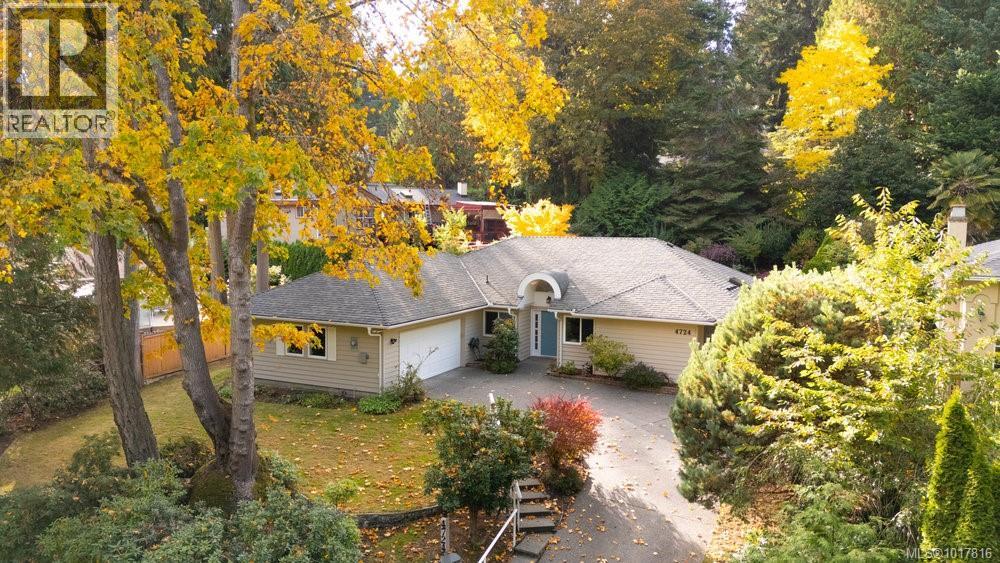  4724 Lochside Drive, Saanich