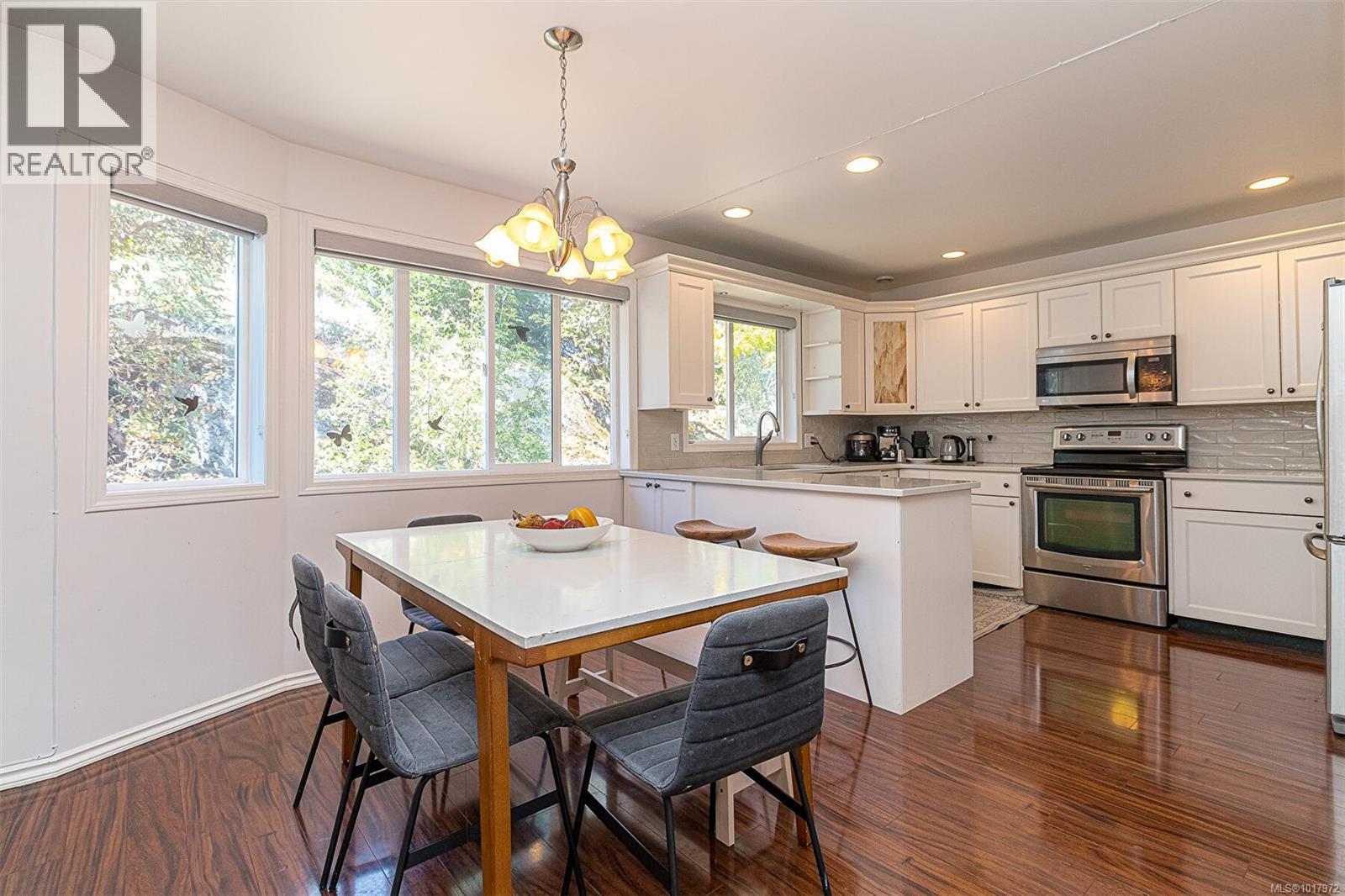  2619 Crystalview Drive, Langford
