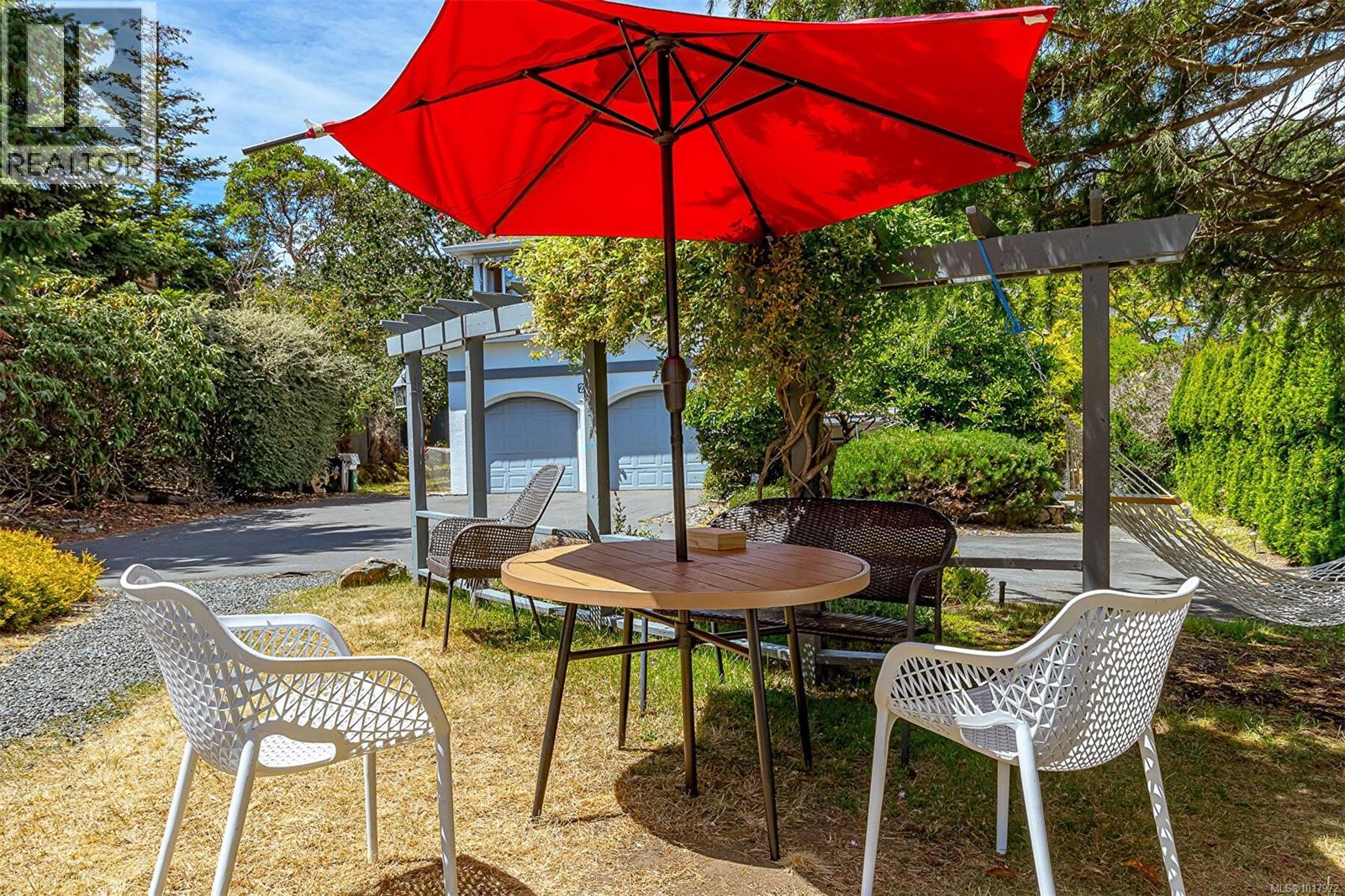 2619 Crystalview Drive, Langford