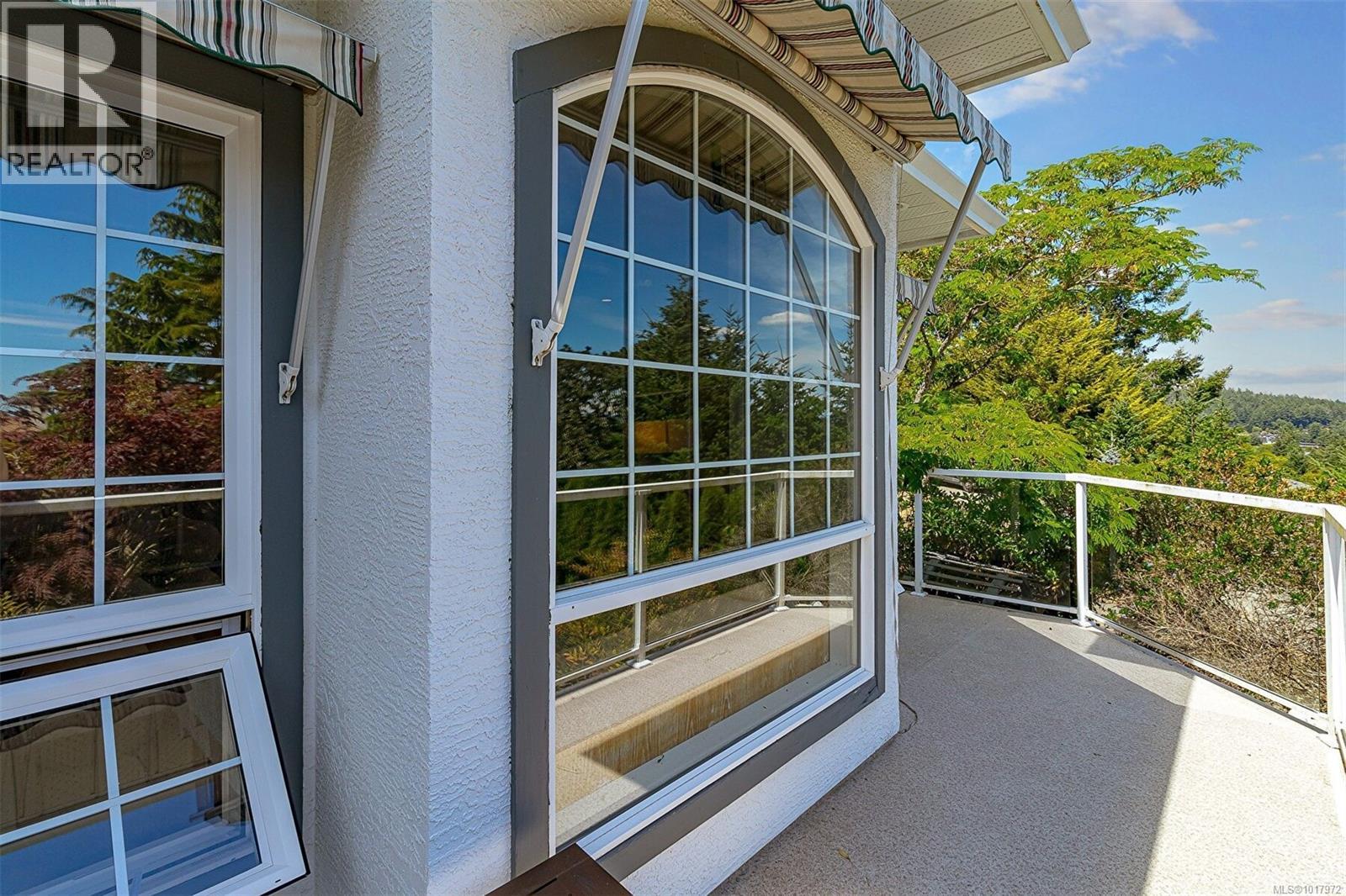  2619 Crystalview Drive, Langford