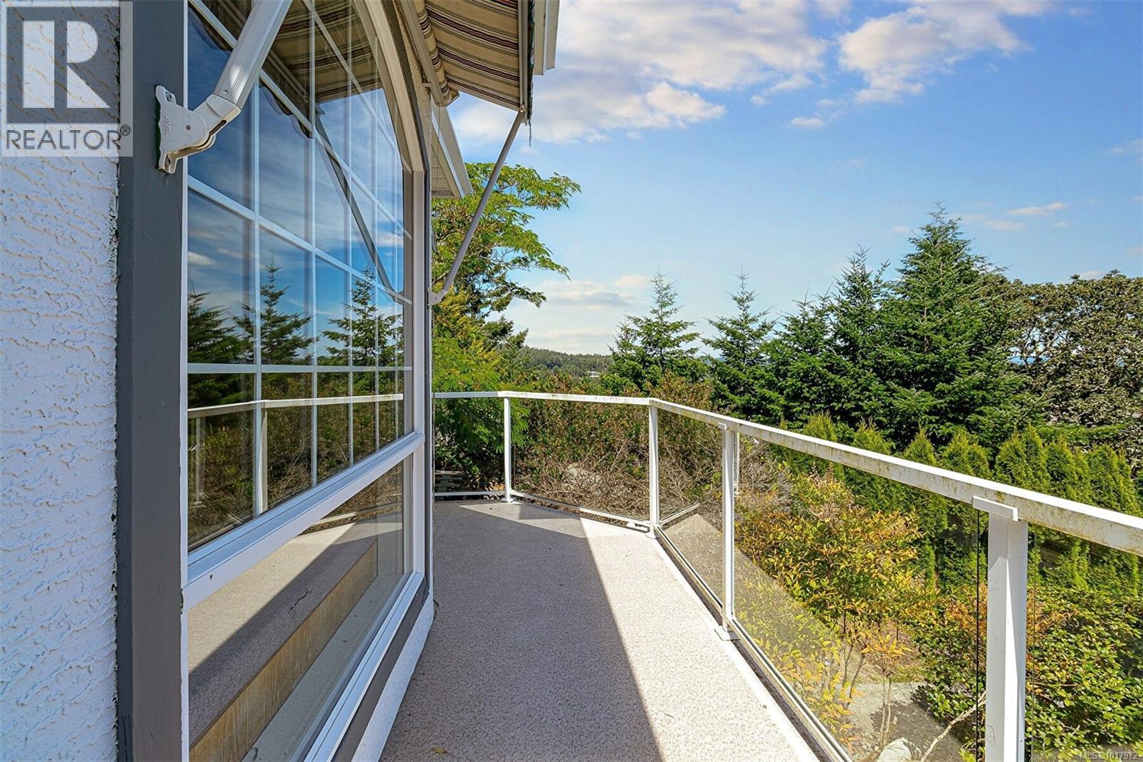  2619 Crystalview Drive, Langford
