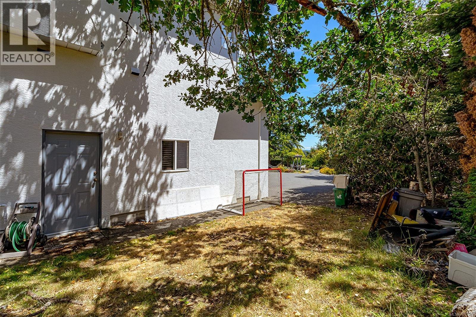  2619 Crystalview Drive, Langford