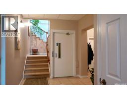 516 522 Broadway Street W, Yorkton, SK S3N0P5 Photo 28