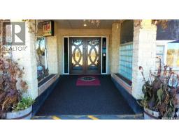 516 522 Broadway Street W, Yorkton, SK S3N0P5 Photo 6
