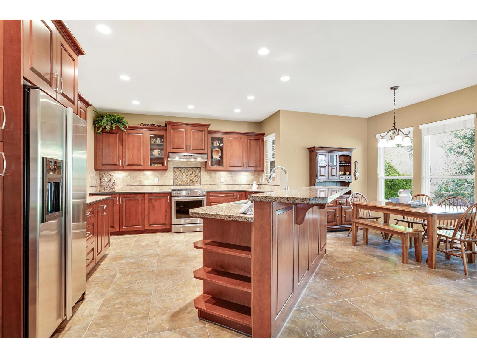 2052 128A STREET, Surrey