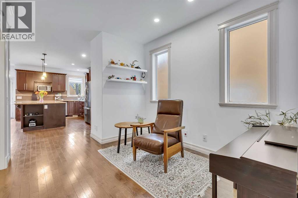 Single Family House for Sale in   Avenue NE Winston Heights/Mountview Calgary 