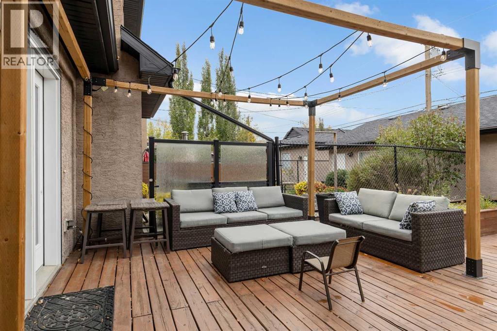 Single Family House for Sale in   Avenue NE Winston Heights/Mountview Calgary 
