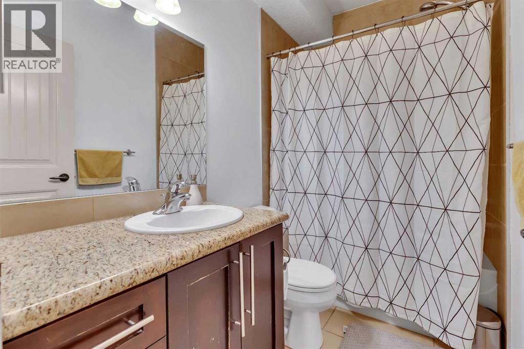 Single Family House for Sale in   Avenue NE Winston Heights/Mountview Calgary 
