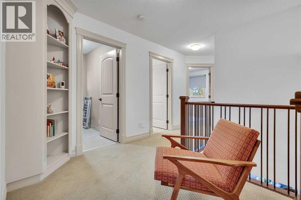 Single Family House for Sale in   Avenue NE Winston Heights/Mountview Calgary 