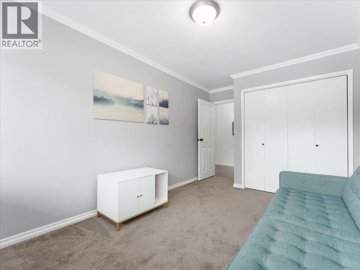 301 155 E 5TH STREET, North Vancouver