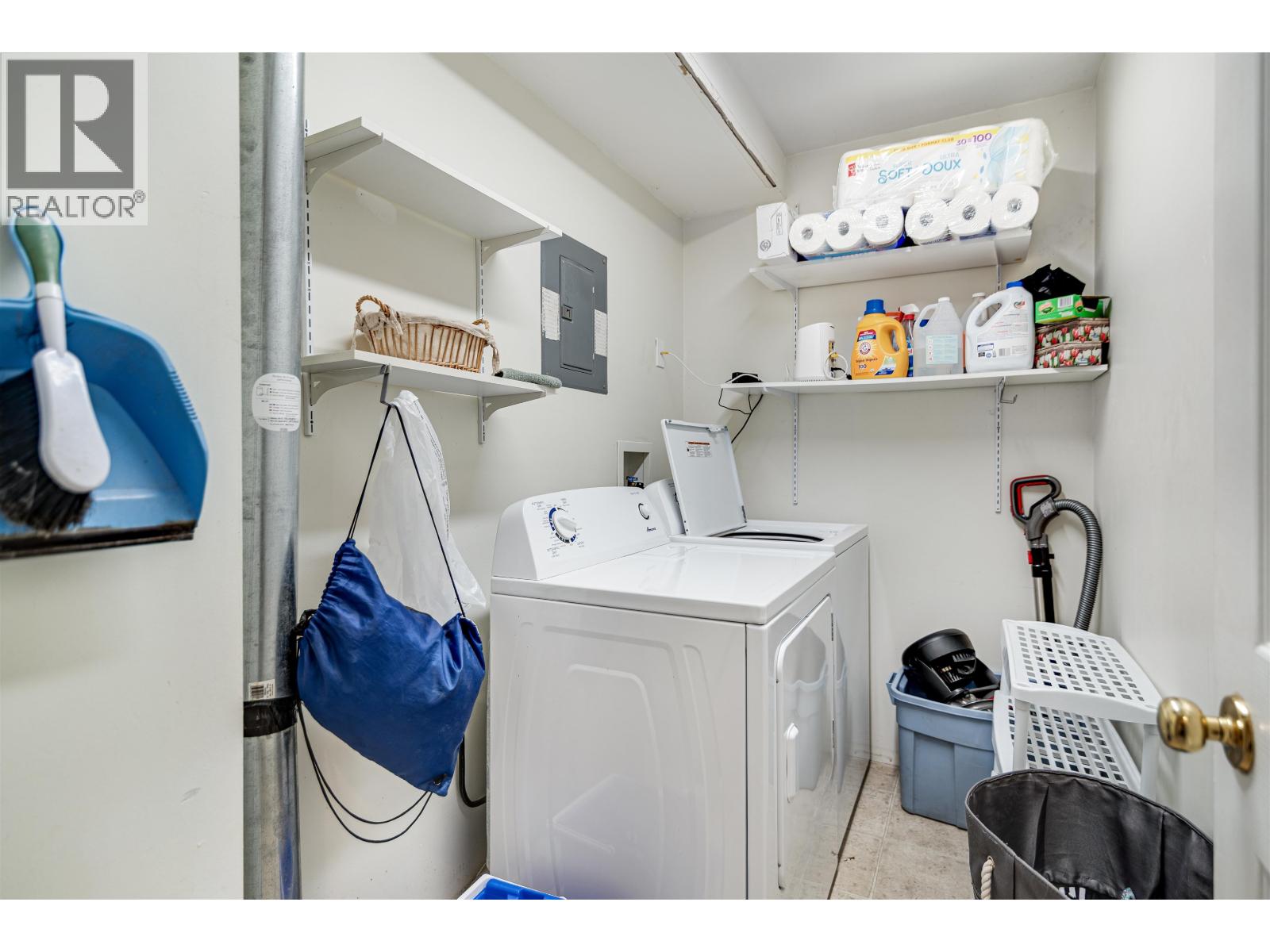 5866A TURNSTONE CRESCENT, Sechelt