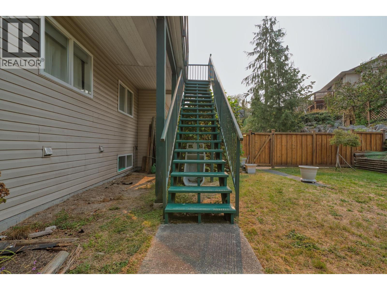 5866A TURNSTONE CRESCENT, Sechelt
