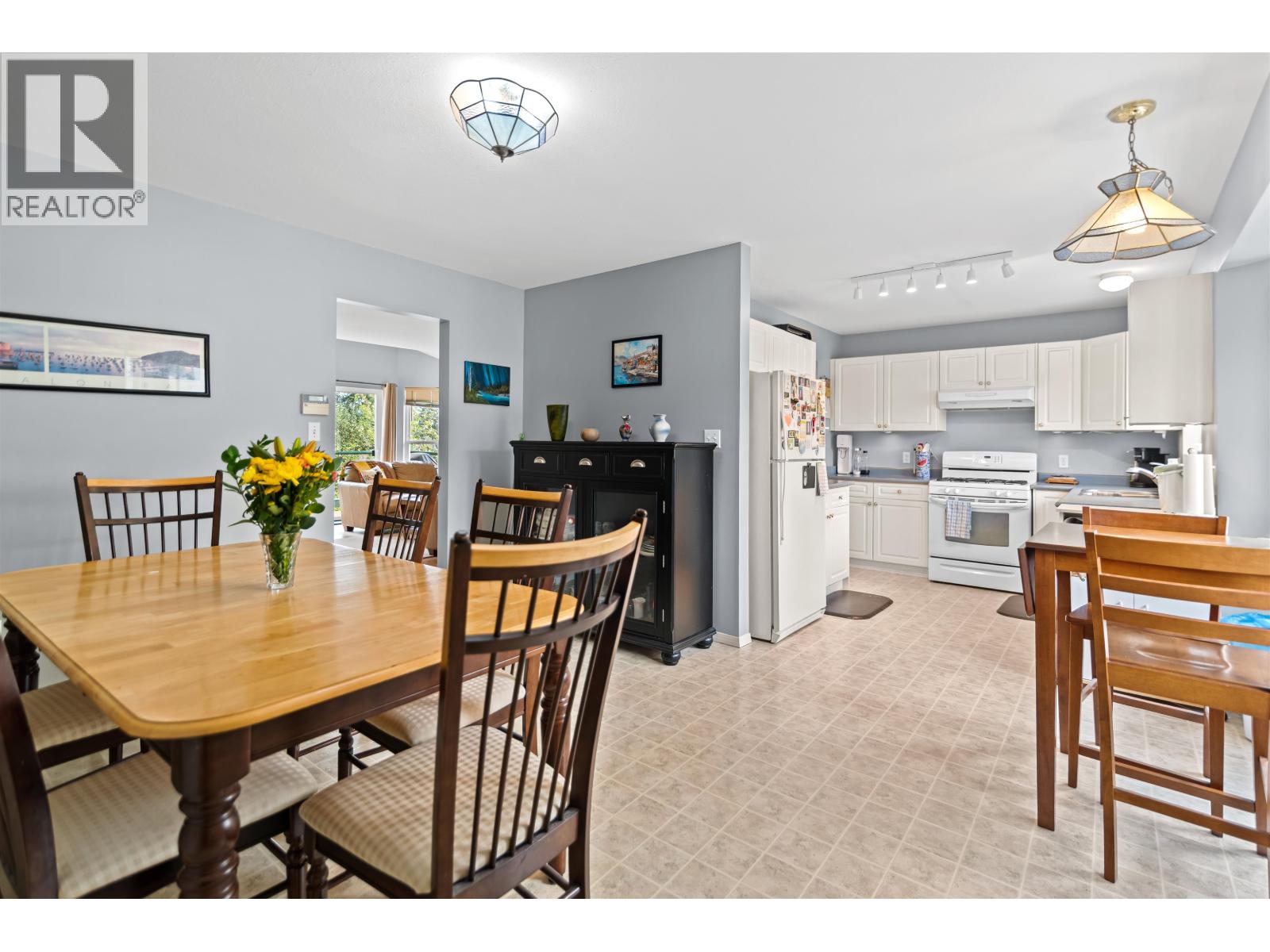 5866A TURNSTONE CRESCENT, Sechelt