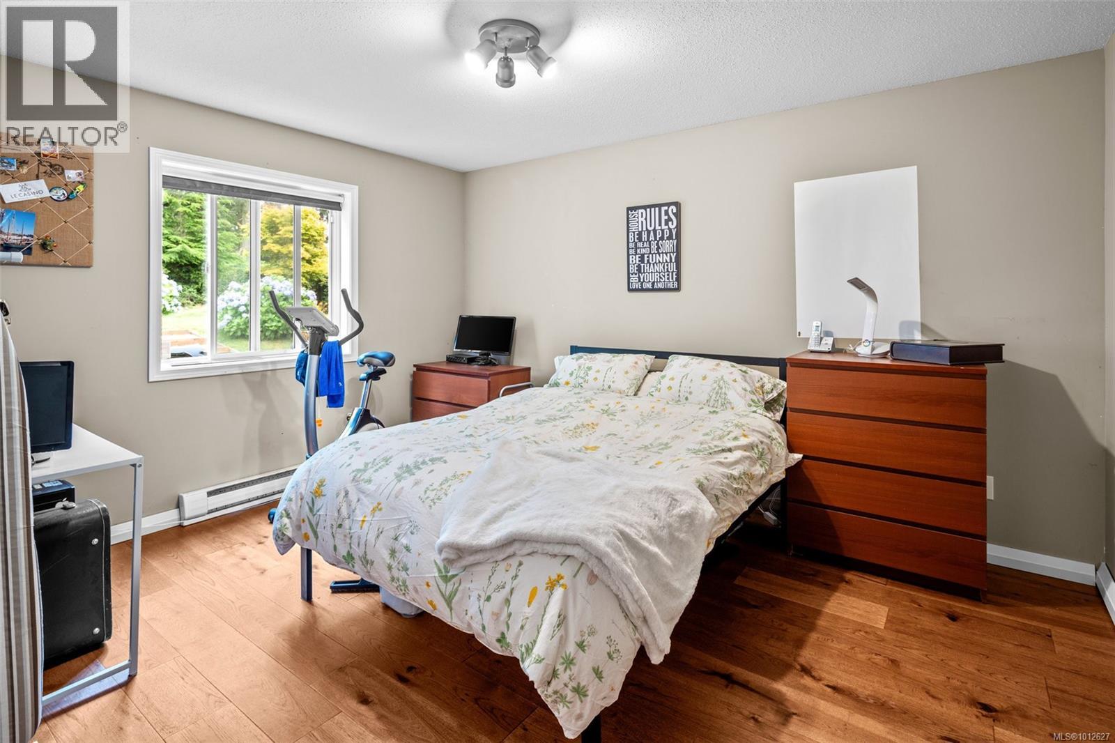 7209 Austins Pl, Sooke