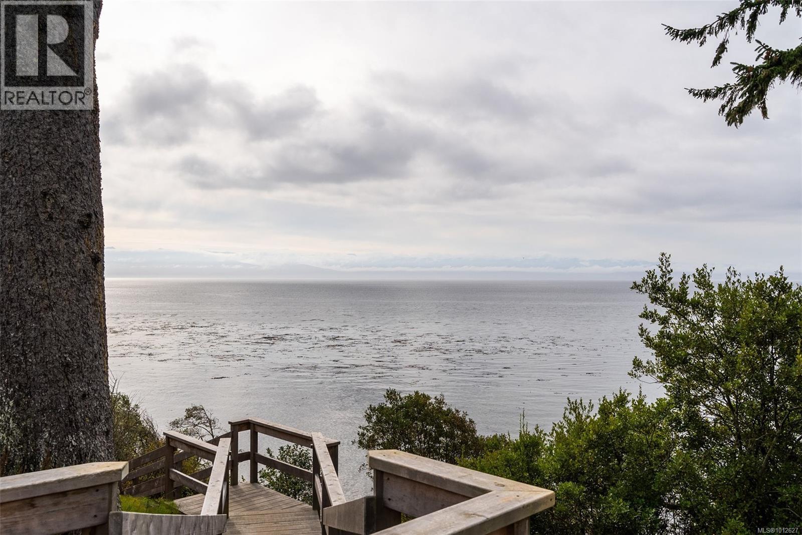 7209 Austins Pl, Sooke