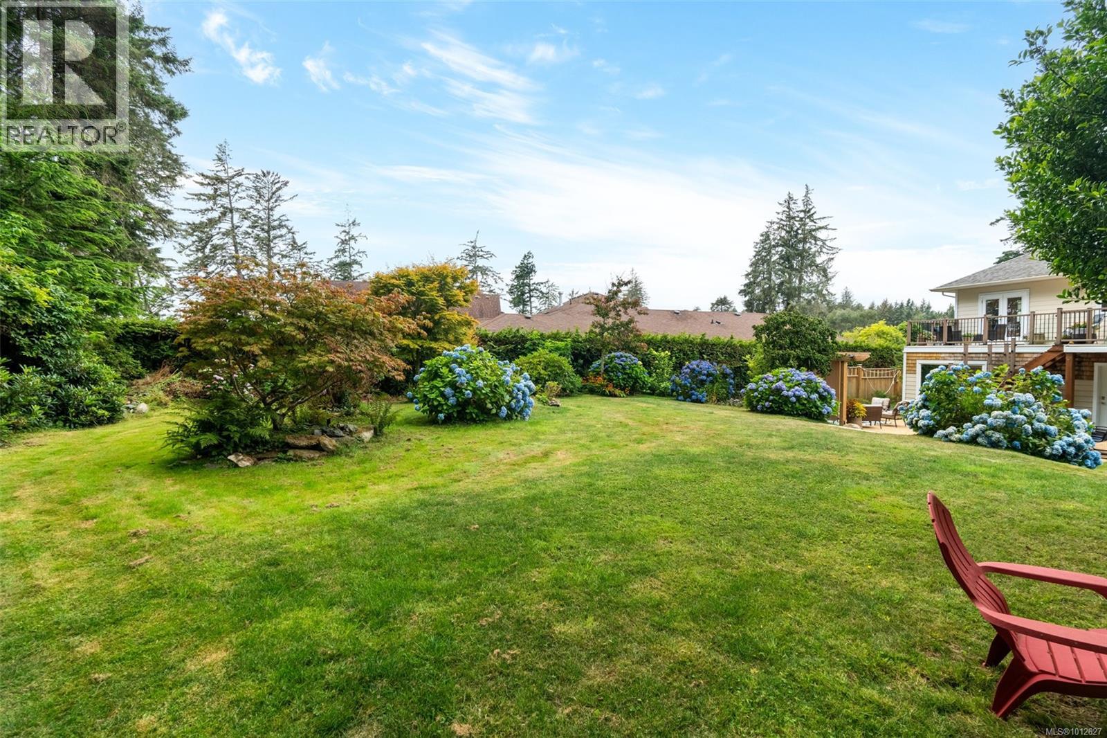 7209 Austins Pl, Sooke