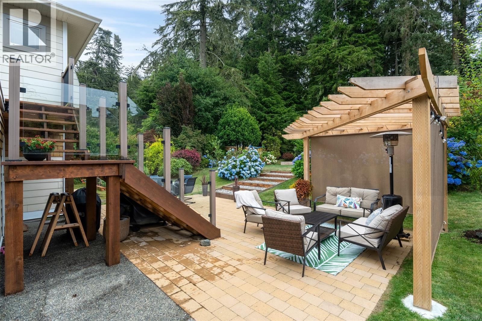 7209 Austins Pl, Sooke